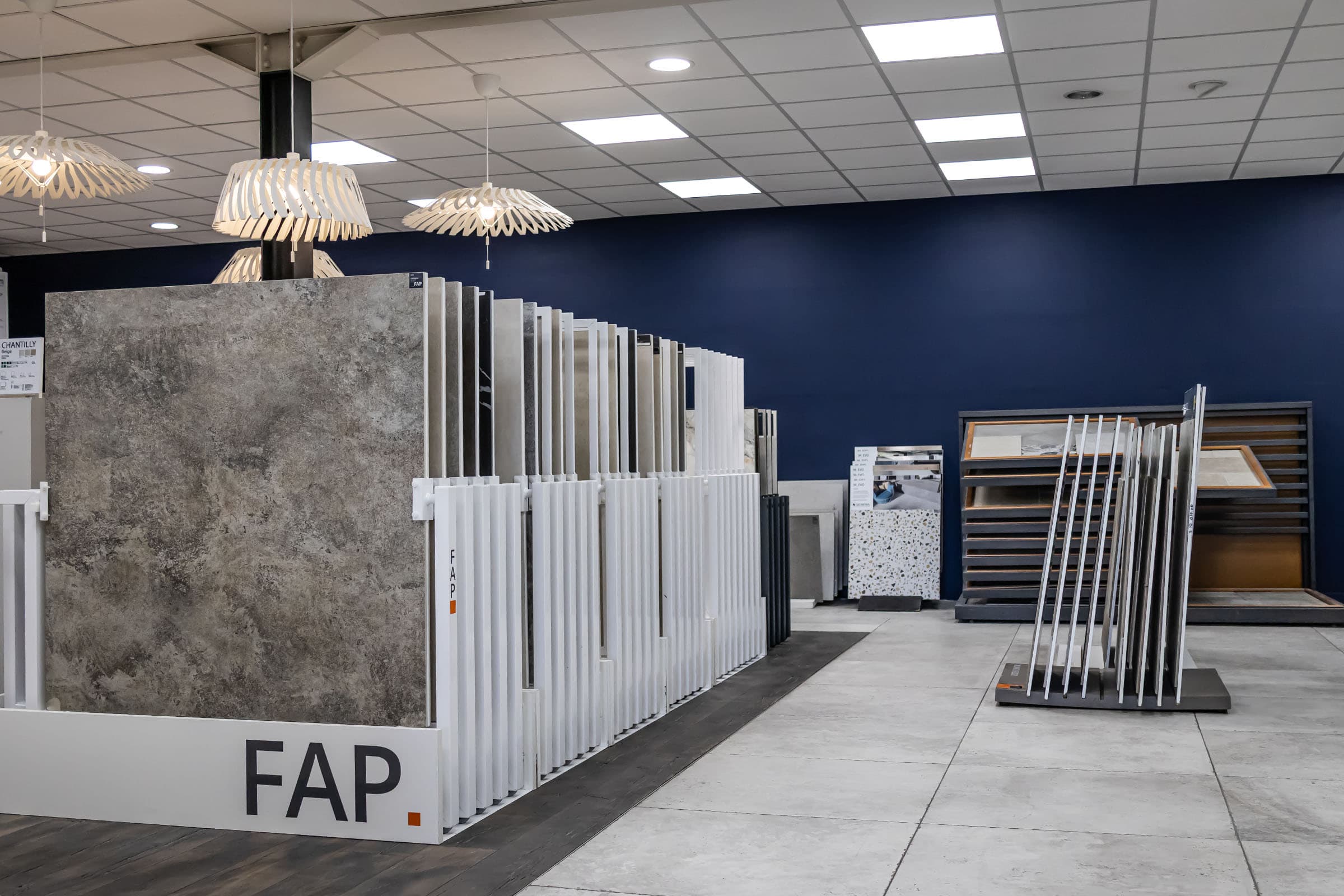 Les tendances carrelage 2025 : couleurs, formats et textures à adopter